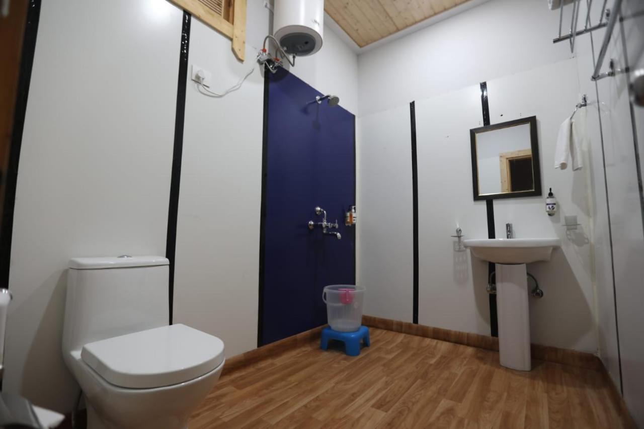 Le Roi Floating Huts & Eco Rooms Tehri New Tehri Exterior photo