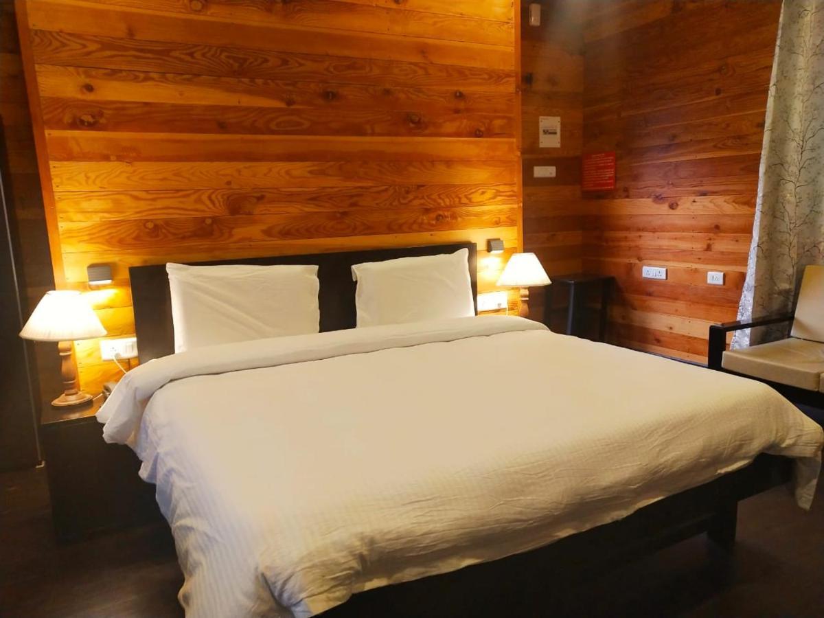 Le Roi Floating Huts & Eco Rooms Tehri New Tehri Exterior photo