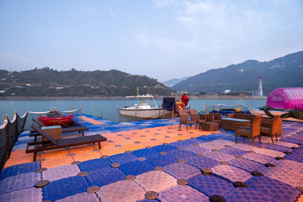 Le Roi Floating Huts & Eco Rooms Tehri New Tehri Exterior photo